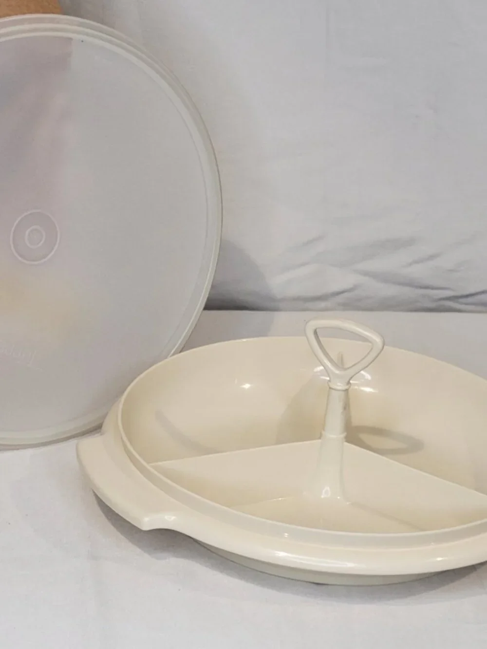Vintage Tupperware Serve i All Pedestal Server & Suzette Divided Plate